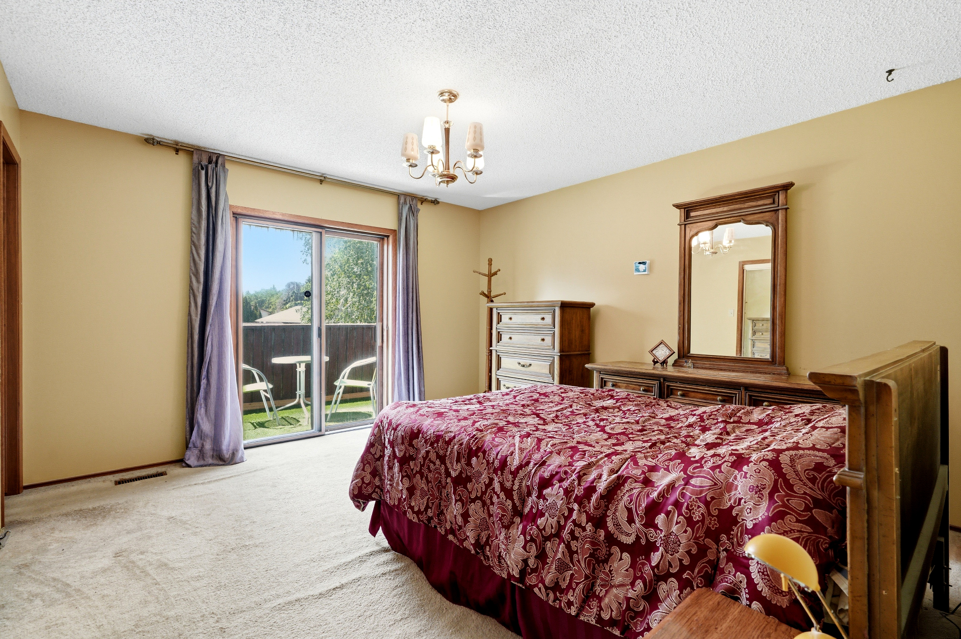 Lakeview双层独立屋 4卧｜3卫｜2,119尺｜双车库| 211 Keeley Cres——林与唐地产 - 8